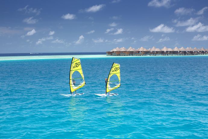 Baros Maldives - Sport en Spel