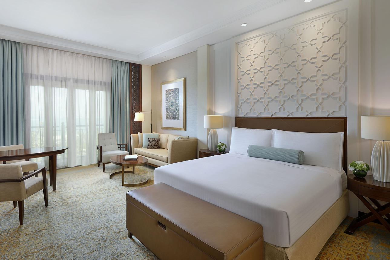 The Ritz-Carlton Dubai - Deluxe Queen Kamer