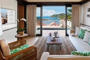 Le Barrière Carl Gustaf - Pool & Seaview Prestige Suite