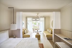 LUX* Belle Mare Resort & Villas - Beach Junior Suite